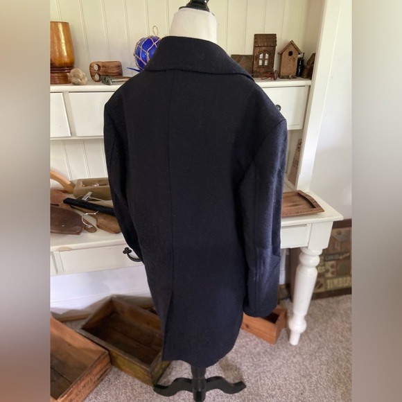 TM. Lewin - Picture 2 of 3